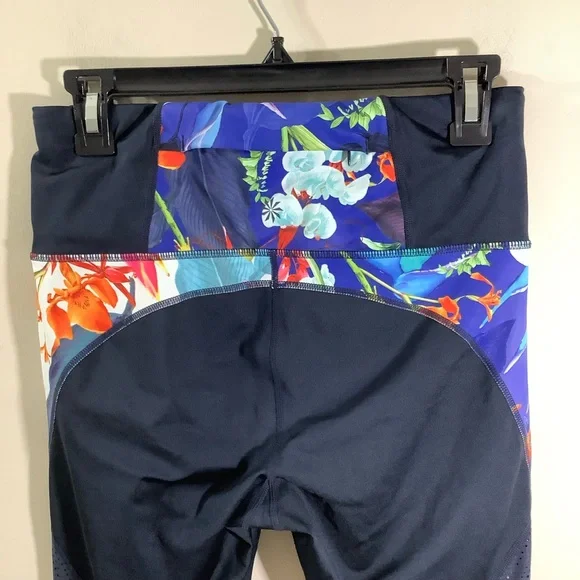 Athleta Tropical Precision 7/8 Tight Legging - Picture 5 of 8